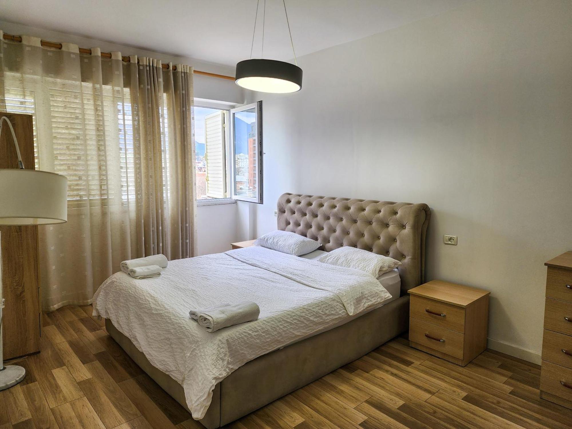 2E Apartment Myslym Shyri Tirana Exteriér fotografie