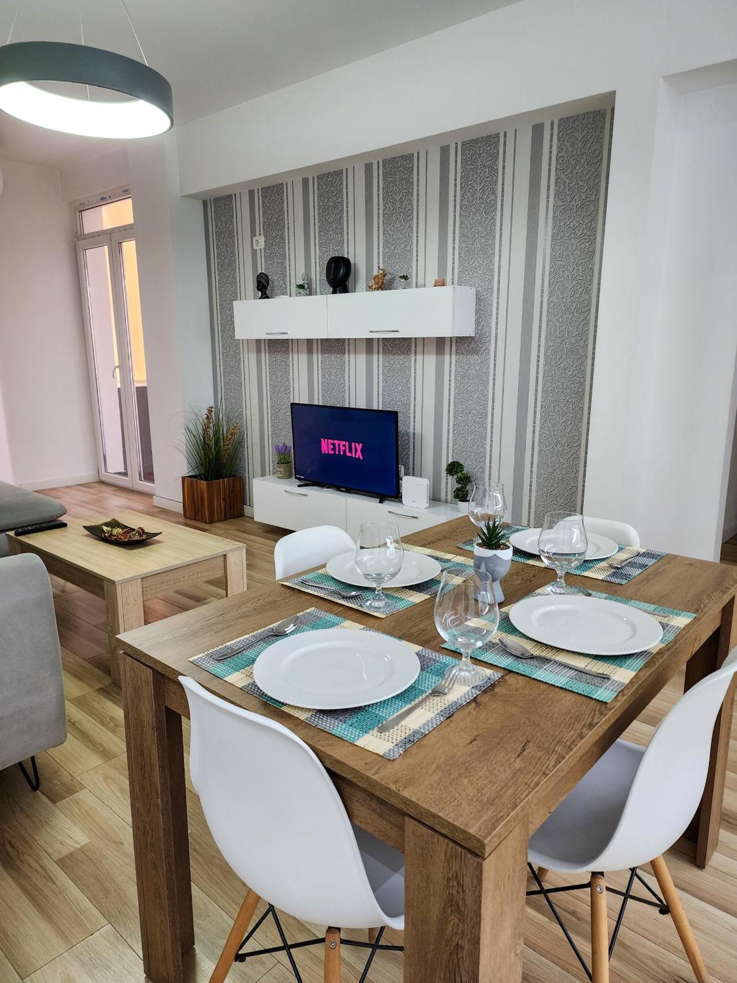 2E Apartment Myslym Shyri Tirana Exteriér fotografie