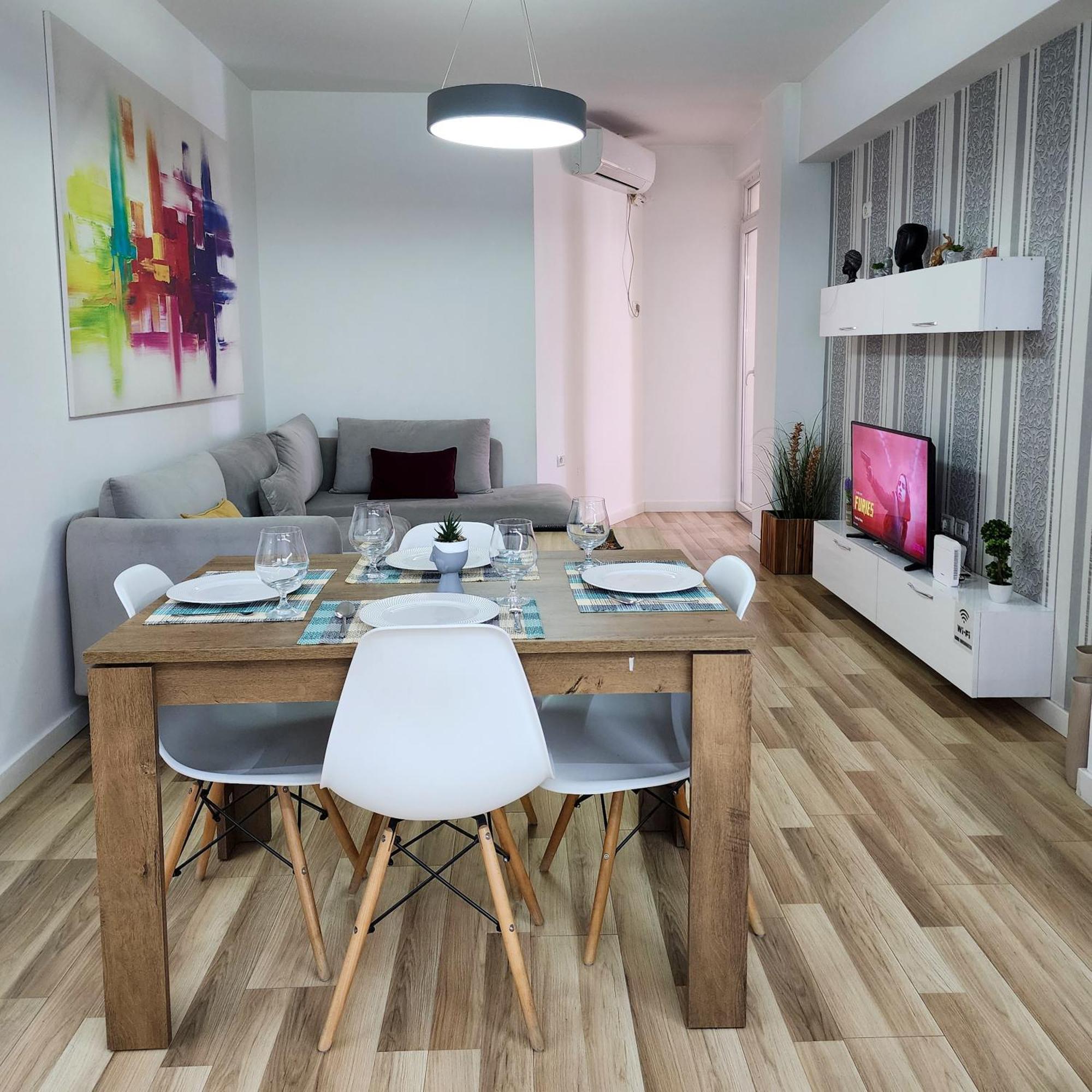 2E Apartment Myslym Shyri Tirana Exteriér fotografie