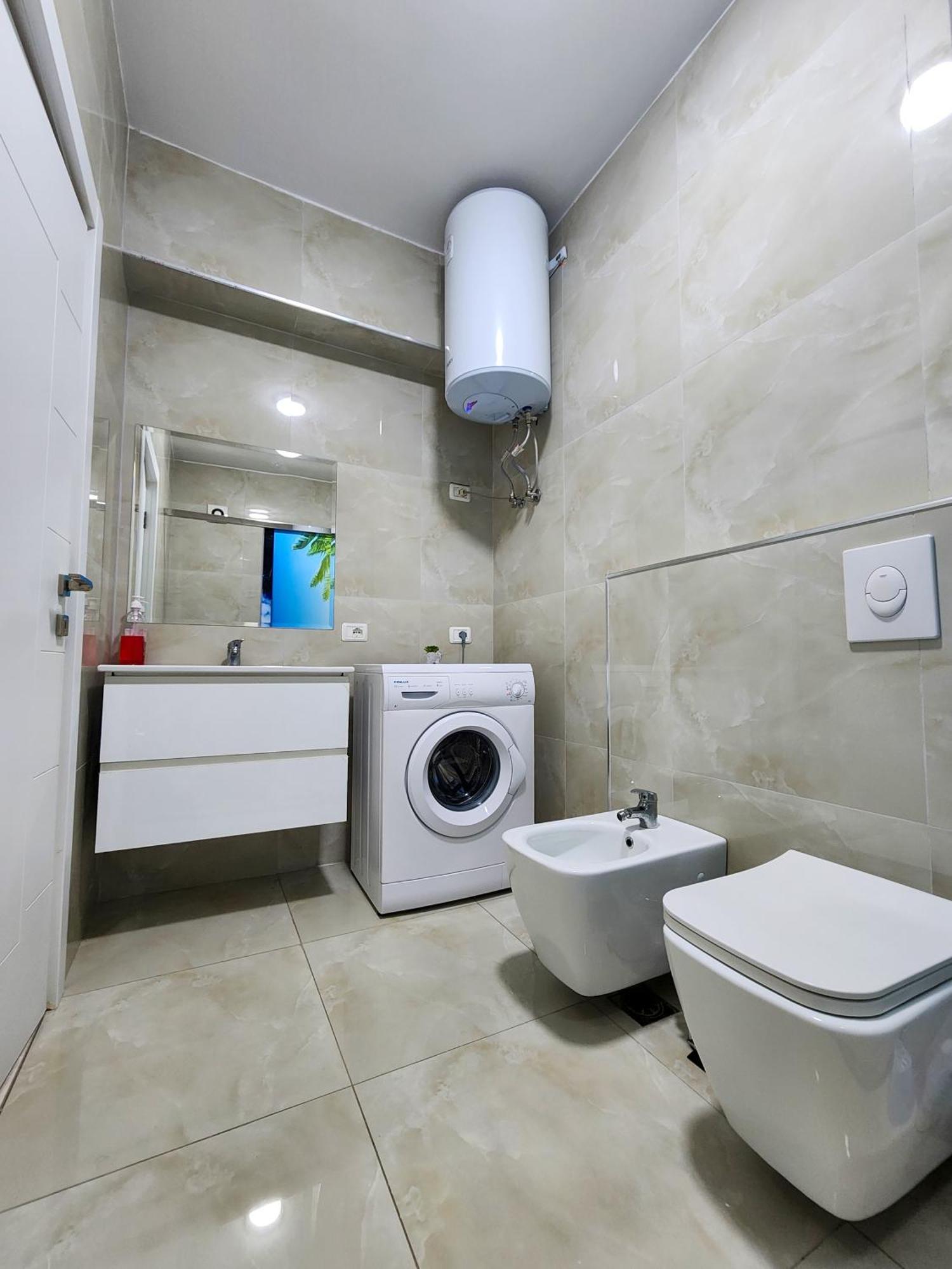 2E Apartment Myslym Shyri Tirana Exteriér fotografie